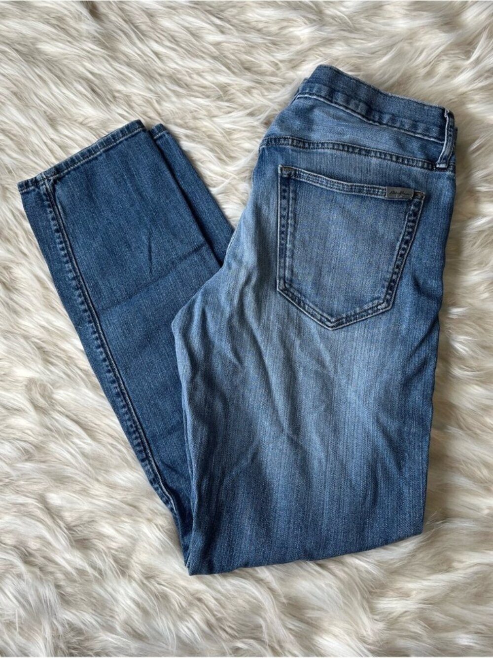 Eddie Bauer Jeans Women's 32x29 Mid Rise Boyfriend Light Wash